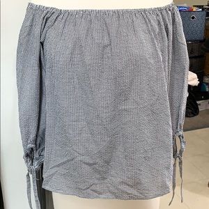 Michael Michael Kors Women's Houndstooth Ruffled